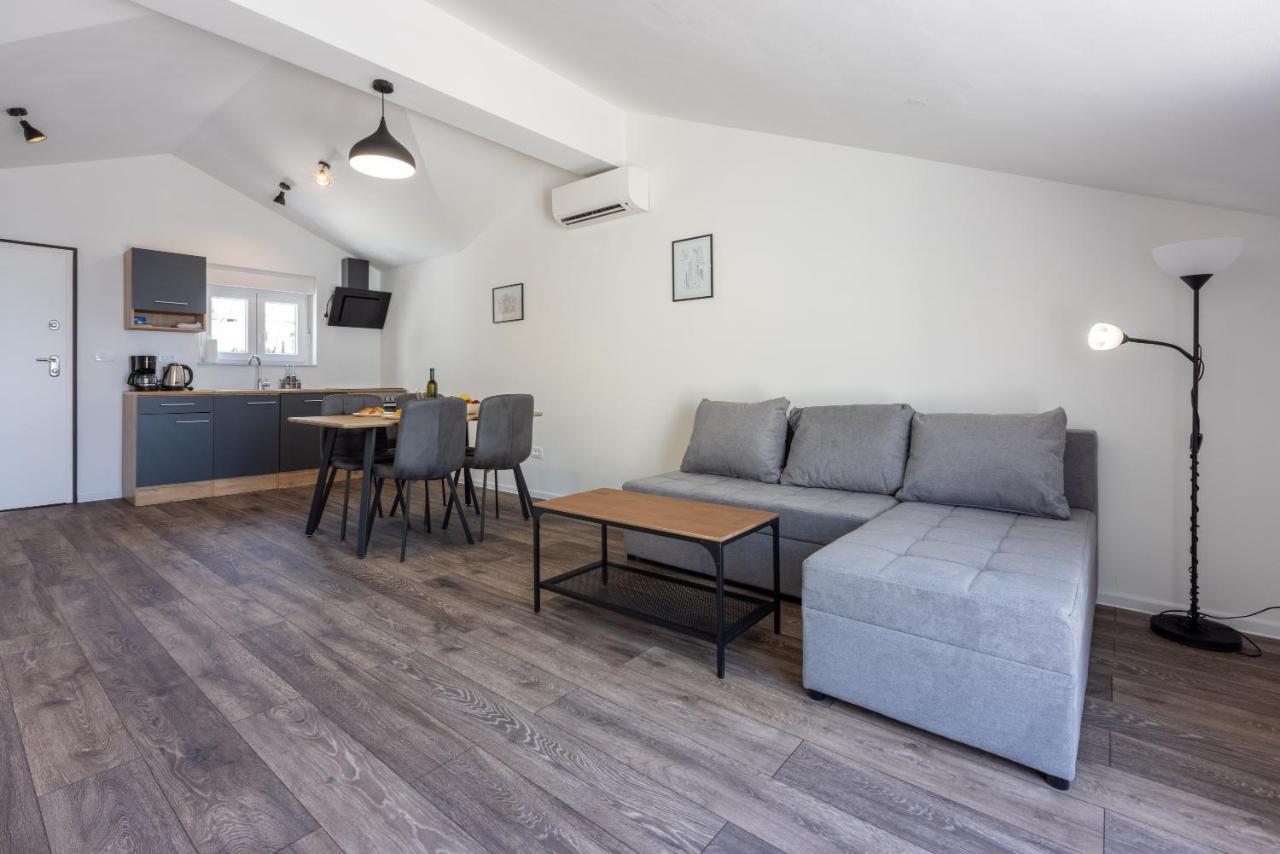 Luxury Apartments Lovorka 3 & 4***/**** 셀스 외부 사진